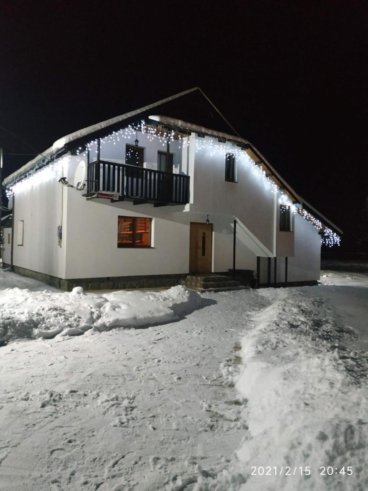 Gasthaus U Anastasii I Sofii Bilya Richki Mykulytschyn Zimmer foto