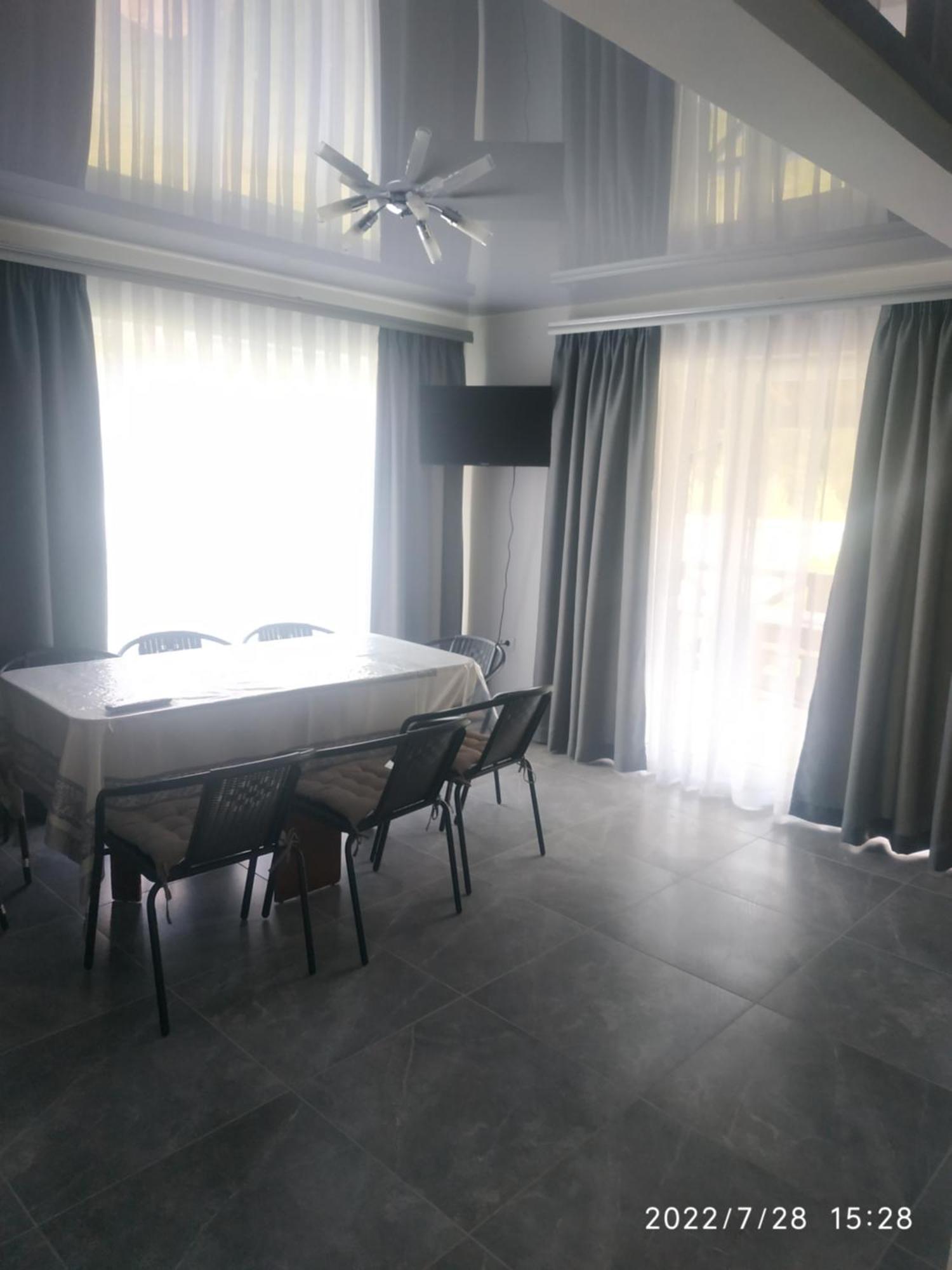 Gasthaus U Anastasii I Sofii Bilya Richki Mykulytschyn Zimmer foto