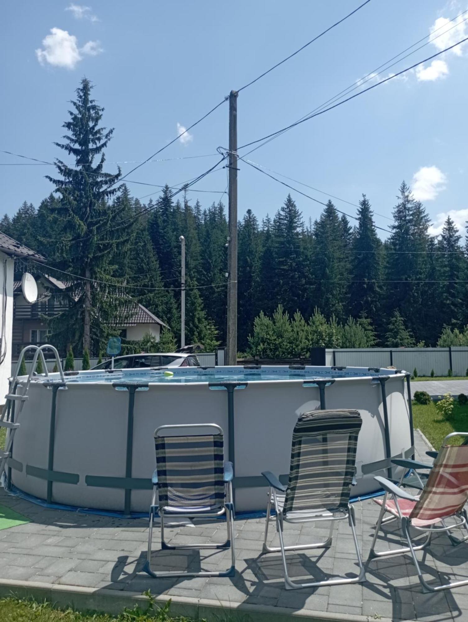 Gasthaus U Anastasii I Sofii Bilya Richki Mykulytschyn Exterior foto